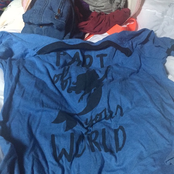 Little Mermaid Disney t-shirt blue - Picture 1 of 2